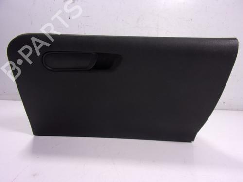 Used Glove box Glove box CITROËN C4 II (NC_) 1.6 VTi 120 (NC5FS0, NC5FS9) (120 hp) 15913295 15913295