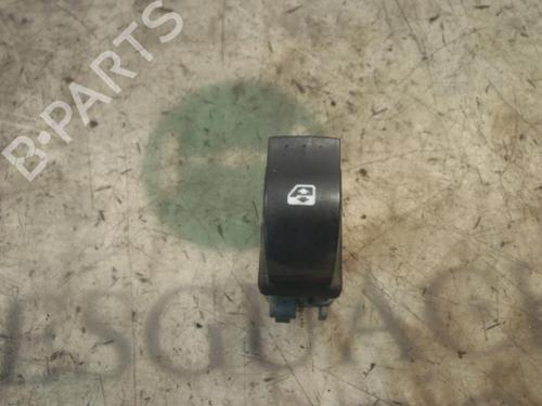 Used Left rear window switch Left rear window switch RENAULT SCÉNIC II (JM0/1_) 1.9 dCi (JM0G, JM12, JM1G, JM2C) (120 hp) 3815152 3815152