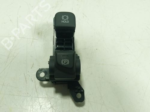 Used Hand brake TOYOTA YARIS CROSS (MXP_) 1.5 Hybrid (MXPJ11) (131 hp) 29335797