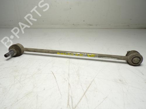 Used Right front suspension arm LAND ROVER DISCOVERY SPORT (L550) [2014-2025]  14289310
