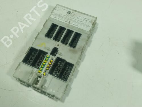 Used Fuse box Fuse box BMW X1 (F48) xDrive 20 d (190 hp) 27197822 27197822
