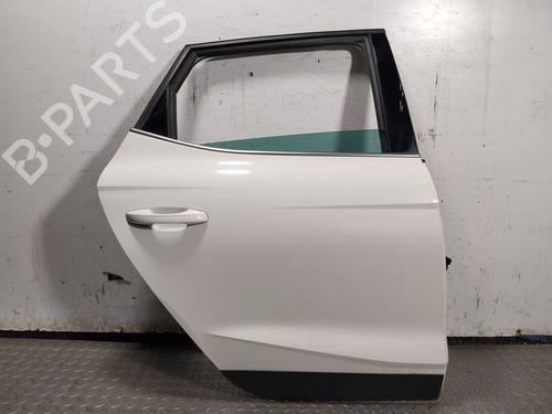 Used Right rear door SEAT ARONA (KJ7, KJP) 1.0 TSI (110 hp) 32456046