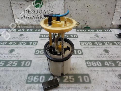 Used Fuel pump Fuel pump VW GOLF VI (5K1) 1.6 TDI (105 hp) 3858219 3858219