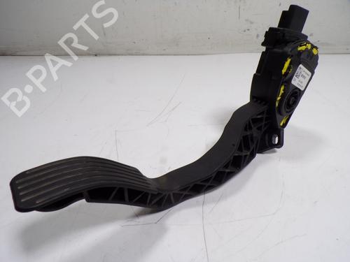 Used Pedal Pedal CITROËN C3 AIRCROSS II (2R_, 2C_) 1.2 PureTech 82 (2RHMRC, 2RHMZB) (82 hp) 15381611 15381611