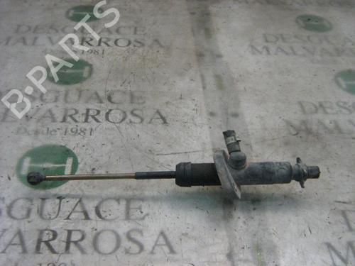 Used Clutch slave cylinder Clutch slave cylinder FIAT PUNTO (188_) [1999-2012] 14297010 14297010