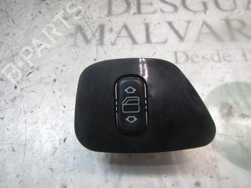 Used Right rear window switch Right rear window switch MERCEDES-BENZ E-CLASS (W210) E 270 CDI (210.016) (170 hp) 3826589 3826589