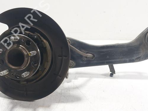 Used Right rear steering knuckle KIA SPORTAGE IV (QL, QLE) 2.0 CRDi (136 hp) 27854758