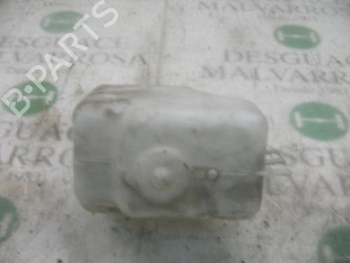 Used Windscreen washer tank NISSAN TRADE Van 75 (75 hp) 7413530