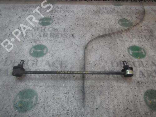 Used Right front suspension arm TOYOTA YARIS (_P9_) [2005-2014]  14276996