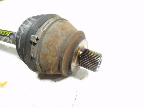 Right front driveshaft VW PHAETON (3D1, 3D2, 3D3, 3D4, 3D6, 3D7, 3D8, 3D9) 3.0 V6 TDI 4motion | BP9122305M39 