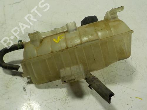 Ekpansionstank Ekpansionstank RENAULT KANGOO / GRAND KANGOO II (KW0/1_) 1.5 dCi 90 (KW05, KW08, KW0G, KW11) (90 hp) 8418642 8418642