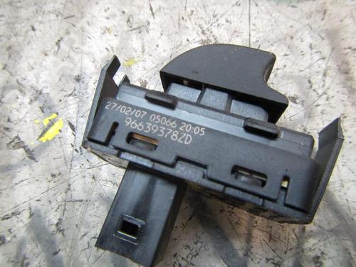 Right rear window switch CITROËN C4 Grand Picasso I (UA_) 2.0 HDi 138 | BP4004970I28 