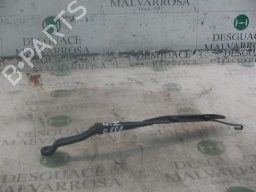 front-wipers-mechanism-rover-400-ii-rt-1995-1996-1997-1998-1999-2000-3791606 main image