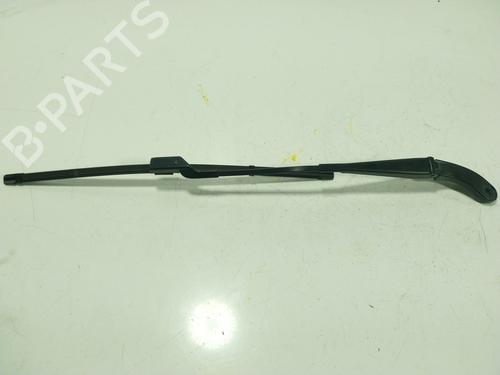 Used Front windshield wiper arm BMW Z4 Roadster (G29) sDrive 20 i (197 hp) 32979732