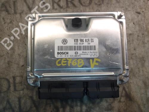 Used Engine control unit (ECU) Engine control unit (ECU) SKODA SUPERB I (3U4) 1.9 TDI (130 hp) 3813770 3813770