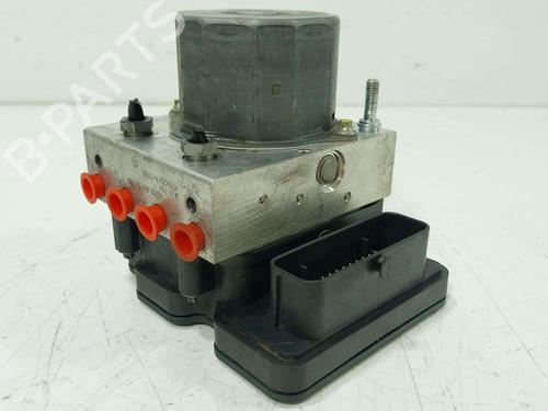Used ABS pump ABS pump MERCEDES-BENZ GLA-CLASS (X156) GLA 200 CDI / d (156.908) (136 hp) 39250938 39250938