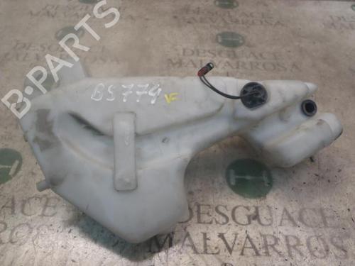 Used Windscreen washer tank FORD PUMA (EC_) 1.4 16V (90 hp) 7409738