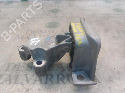 Used Engine mount Engine mount RENAULT TWINGO II (CN0_) 1.2 16V (CN04, CN0B) (75 hp) 9080011 9080011
