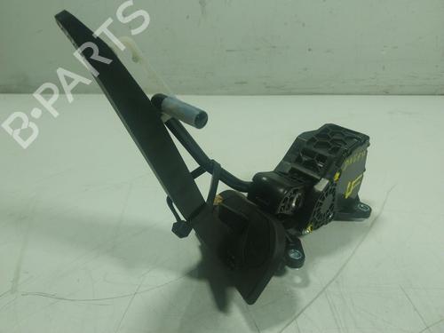 Used Pedal Pedal TOYOTA RAV 4 V (_A5_, _H5_) 2.5 Hybrid (AXAH52) (218 hp) 17808553 17808553