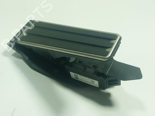 Used Pedal Pedal 18067487 18067487