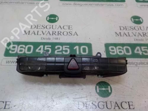 Used Warning switch Warning switch MERCEDES-BENZ VITO / MIXTO Van (W639) [2003-2026] 3881411 3881411