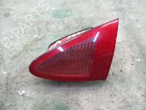 Used Right tailgate light Right tailgate light ALFA ROMEO 147 (937_) 1.6 16V T.SPARK (937.AXA1A, 937.AXB1A, 937.BXB1A) (120 hp) 6619372 6619372