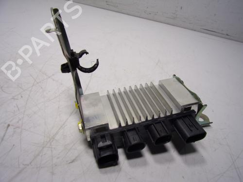 Used Heater resistor TOYOTA HILUX VIII Pickup (_N1_) 2.8 TD 4WD (GUN126) (204 hp) 16008558