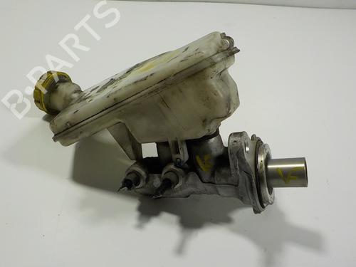 Used Brake master cylinder Brake master cylinder CITROËN C-ELYSEE (DD_) 1.6 BlueHDi 100 (99 hp) 11822770 11822770