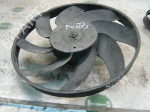 Used Radiator fan Radiator fan RENAULT LAGUNA I (B56_, 556_) 2.0 (B56C/H/N) (113 hp) 3745223 3745223
