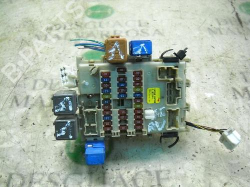 Used Fuse box NISSAN PRIMERA Hatchback (P12) 2.2 Di (126 hp) 3746095