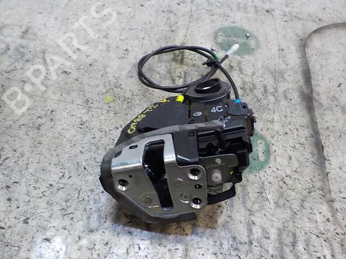 Used Rear left lock TOYOTA AURIS (_E18_) 1.8 Hybrid (ZWE186_, ZWE186R) (136 hp) 3849448