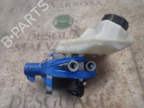 Used Brake master cylinder Brake master cylinder 4015226 4015226