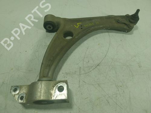 Used Right front suspension arm AUDI Q3 (8UB, 8UG) 2.0 TDI (150 hp) 16855045