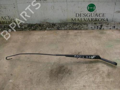 Used Front windshield wiper arm SEAT TOLEDO II (1M2) 1.9 TDI (110 hp) 3756579