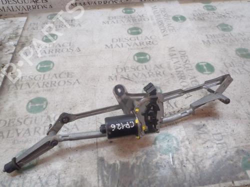 Used Front wiper motor Front wiper motor VOLVO S60 I (384) 2.4 D (163 hp) 3824020 3824020