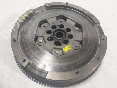 Used Flywheel Flywheel RENAULT TRAFIC III Van (FG_) [2014-2026] 18474800 18474800