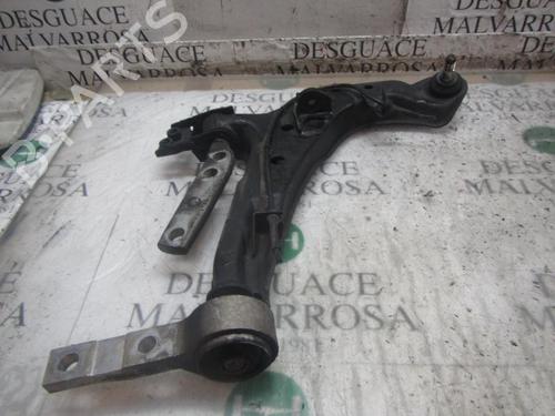 Used Right front suspension arm NISSAN PRIMERA Hatchback (P12) 1.8 (115 hp) 3823044