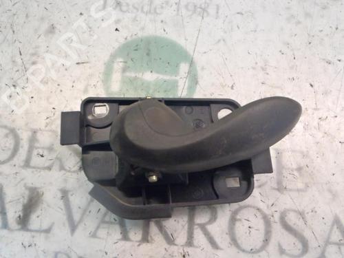 Used Front left interior door handle Front left interior door handle FIAT PUNTO (188_) 1.2 60 (188.030, .050, .130, .150, .230, .250) (60 hp) 3815892 3815892