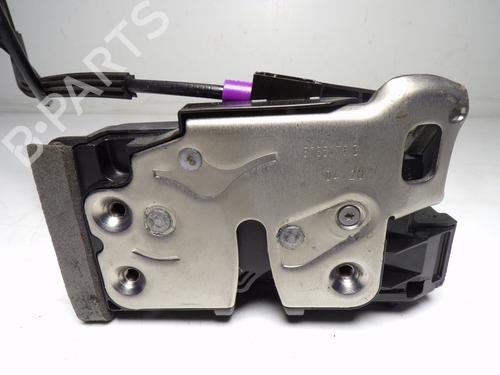 Used Rear right lock Rear right lock 15136329 15136329