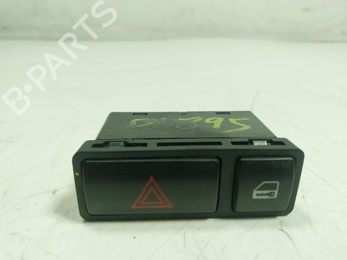 warning-switch-bmw-x5-e53-30-d-61318368920-8368920-2000-2001-2002-2003-2004-2005-2006-16551625 main image