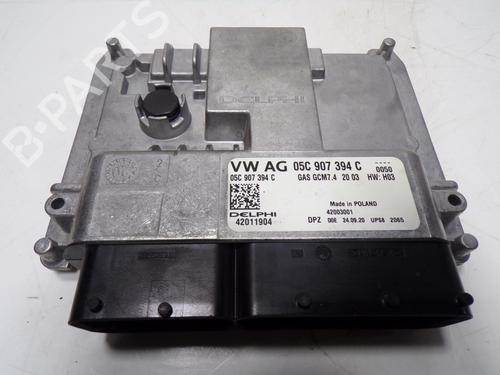 Used Engine control unit (ECU) Engine control unit (ECU) SEAT LEON (KL1, KLG) 1.0 TSI (110 hp) 10713735 10713735