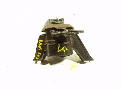 Used Engine mount Engine mount HYUNDAI TUCSON (TL, TLE) 1.7 CRDi (116 hp) 9446445 9446445