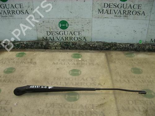 Used Front windshield wiper arm Front windshield wiper arm 3754901 3754901