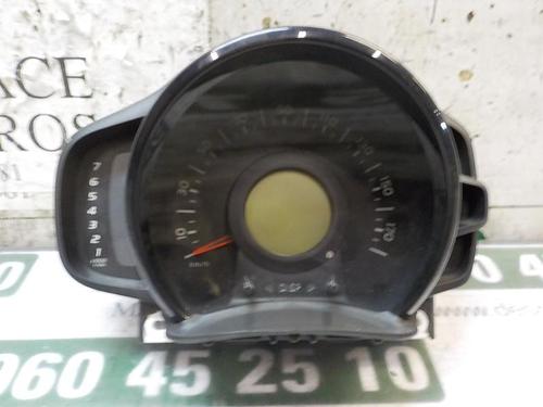 Used Instrument cluster TOYOTA AYGO (_B1_) [2005-2014]  3860368