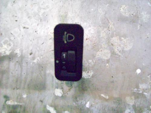 Used Electronic module Electronic module PEUGEOT 206 CC (2D) 1.6 16V (2DNFUF, 2DNFUR) (109 hp) 3776462 3776462