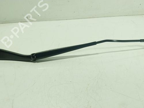 Used Front windshield wiper arm BMW X7 (G07) xDrive 40 d Mild-Hybrid (340 hp) 30742768
