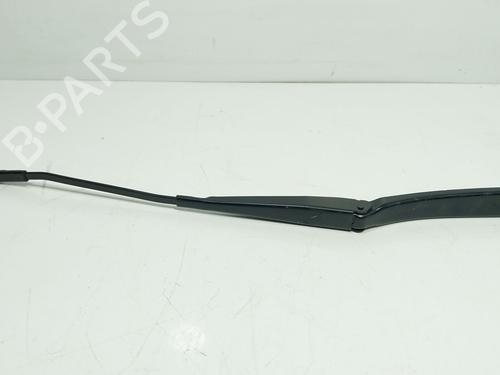 front-windshield-wiper-arm-vw-amarok-t1a-t1b-2022-36157323 main image