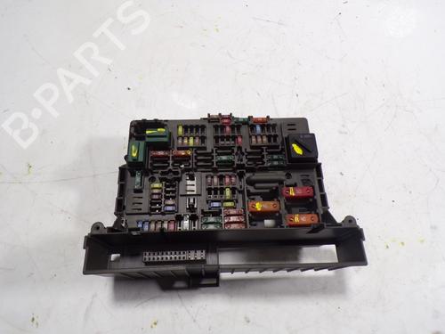 Used Fuse box Fuse box BMW 1 (E87) 120 d (177 hp) 9162384 9162384