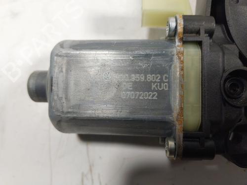 Right front window motor CUPRA LEON Sportstourer (KL8, KU8, KUD)  | BP16576059E20 