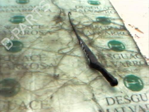 Used Front windshield wiper arm SEAT IBIZA II (6K1) 1.6 i (75 hp) 3764977